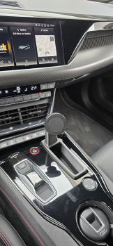 Preview: RS-Mount,fahrzeugspezifischer Handyhalter passend für Audi Etron GT Ablagefach, Made in Germany